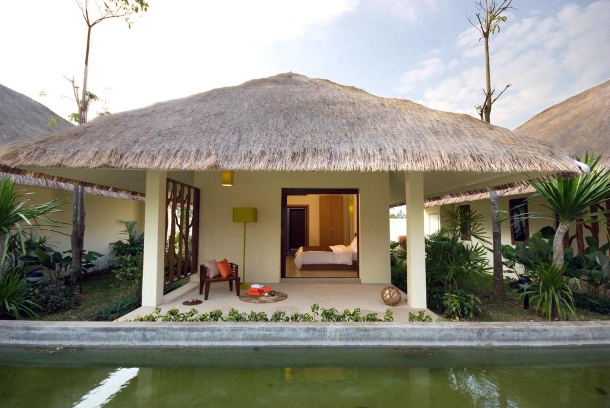 Nantra De Deluxe Hotel Had Yao Beach Exterior photo